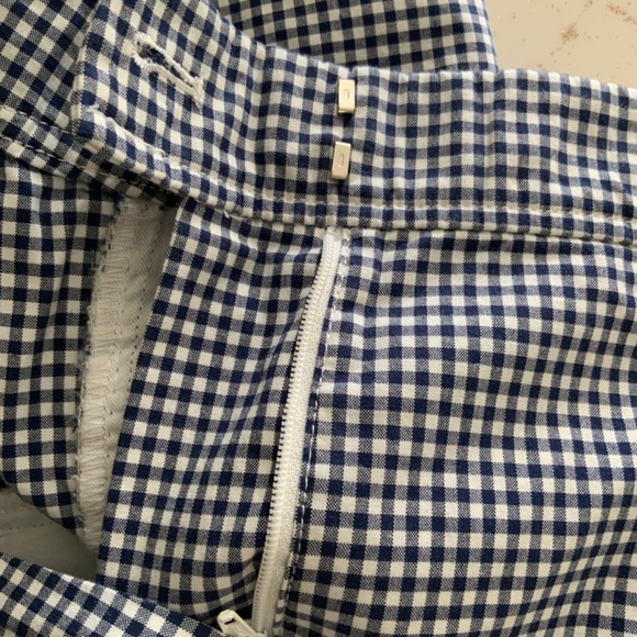 Talbots Ladies Summer Shorts. - Picture 8 of 8